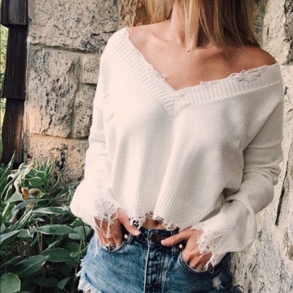 Grey Bandit distressed sweater - Picture 2 of 3